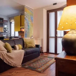 Apartamento Vfh Stylish Boutique Apartment-city Center, Milán